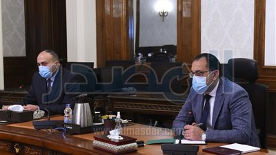 رئيس الوزراء يتابع موقف حالة التقلبات الجوية والإجراءات المُتخذة لمواجهتها