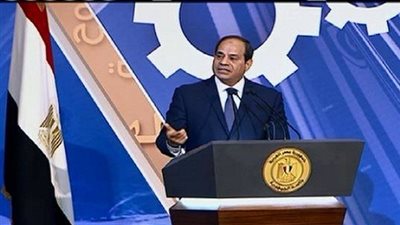 السيسي يعلن دعم العمال بـ100 مليون جنيه من حساب 