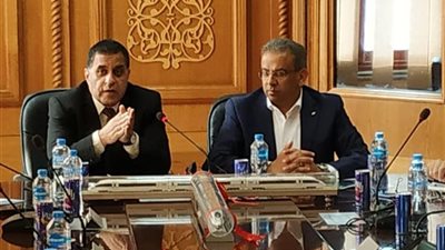 بروتوكول تعاون لتوفير الخدمات البريدية عبر محطات السكة الحديد