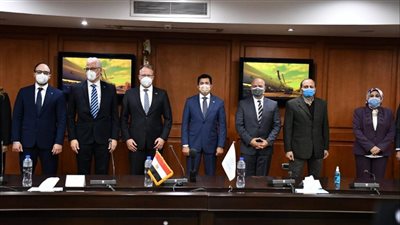 وزير الرياضة يشهد توقيع بروتوكول لدعم وبناء قدرات الشباب
