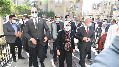 وزيرة الصحة تتفقد وحدة طب أسرة طيبة وتشيد بمستوى التجهيزات والخدمات