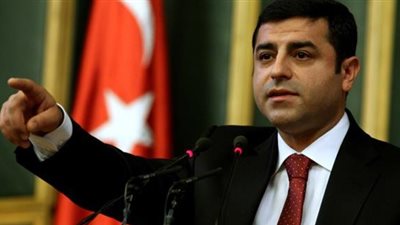  الحزب الموالي للأكراد: 