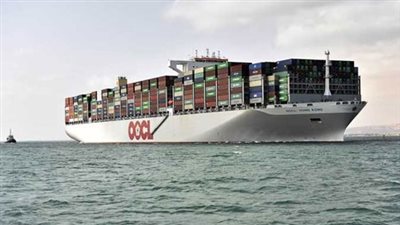 عبور57 سفينة قناة السويس بحمولات 3,7 ملايين طن