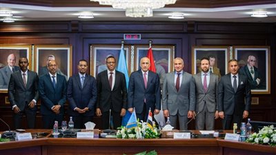 البنك المركزي المصري يوقع مذكرة تفاهم مع نظيره الصومالي