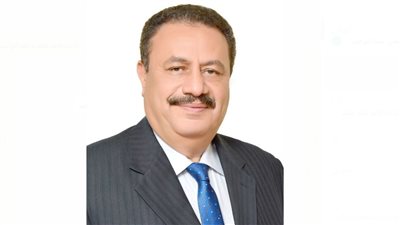 «الضرائب» تقرر إلزام الشركات بإصدار فواتير ضريبية إلكترونية