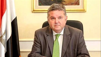 «قطاع الأعمال» توضح الحقائق بشأن تطوير فندق شبرد