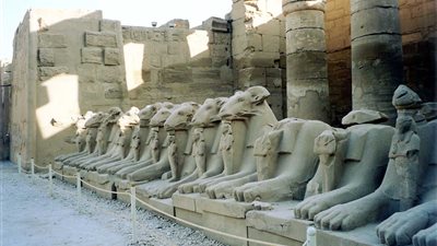 700 سائح يزورون معبد كوم أمبو بأسوان