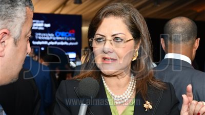 وزيرة التخطيط تستعرض خطة التحول الرقمى فى 