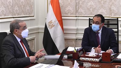 وزير الإنتاج الحربي: الانتهاء من تحويل 35 أتوبيسًا للعمل بالغاز الطبيعي