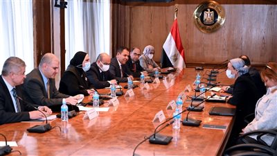 تشكيل مجموعة عمل لتنسيق مشاركة قطاع الصناعة في مؤتمر المناخ