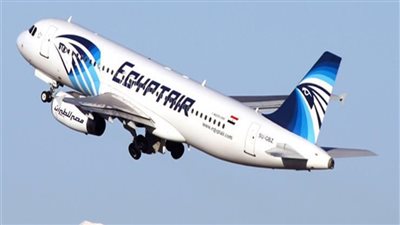 إقلاع طائرة مصر للطيران إلى بوخارست لعودة الطلبة المصريين فى رومانيا