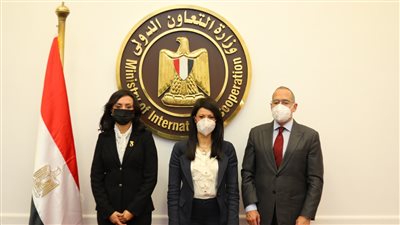 تدشين الخطة التنفيذية لمحفز سد الفجوة بين الجنسين