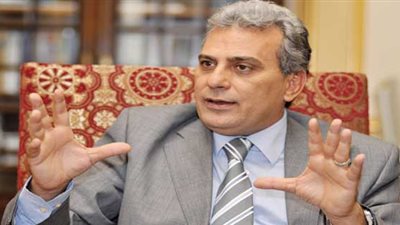 نصار يتفقد إنشاء حمام سباحة بتكلفة 12 مليون جنيه بجامعة القاهرة