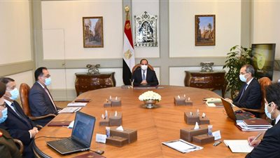 السيسي: الانتقال للعاصمة الإدارية يأذن بعصر جديد من العمل الحكومي