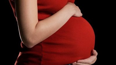 اختبار جديد للدم ينهي مأساة الإجهاض ويساعد في ثبات الأجنة