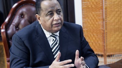 انعقاد اجتماعات اللجان 