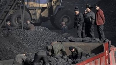 مصرع 18عاملا في تسرب غاز سام بمنجم فحم بالصين