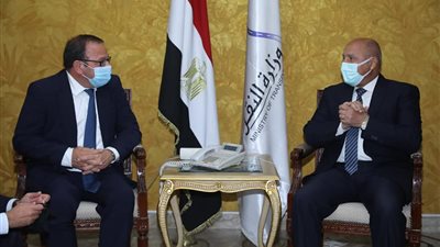 وزير النقل يتابع معدلات تنفيذ المرحلة الثالثة للخط الثالث للمترو
