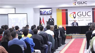 «طلعت»: التحول الرقمى ضرورة حتمية لتحسين الخدمات وحوكمة الأداء