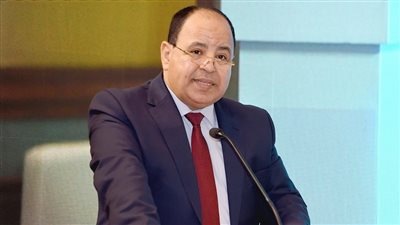 معيط: تيسيرات جديدة على الضريبة الجمركية للسيارات الكهربائية المستعملة