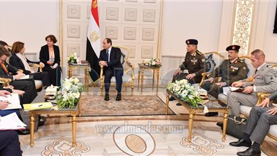 السيسى يستقبل وزيرى دفاع قبرص وفرنسا: 