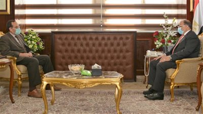 وزير التنمية المحلية يتابع المشروعات التنموية في شمال سيناء