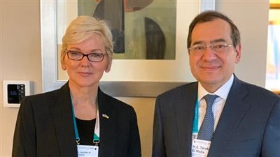 مباحثات مصرية أمريكية للتعاون فى مجالات صناعة البترول والغاز الطبيعي