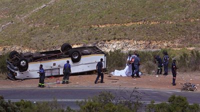 17 قتيلا بانقلاب حافلة سياح في تركيا