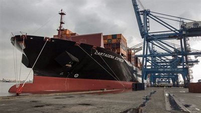 ميناء دمياط يستقبل 9 سفن حاويات وبضائع عامة