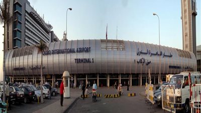 مطار القاهرة يعلن حالة الطوارئ بسبب سوء الطقس