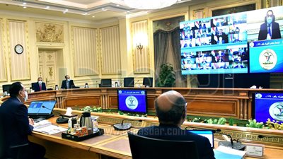 مجلس الوزراء يقر حافز أخضر لمشتري السيارات الكهربائية المنتجة محليًا