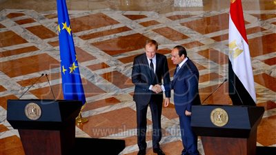 رئيس المجلس الأوروبى: مشكلة اللاجئين تهدد أوروبا ومصر والمنطقة بأكملها