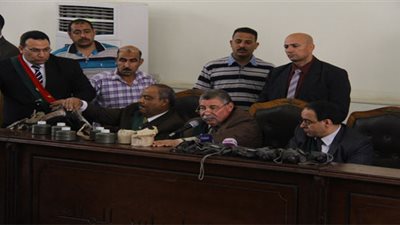 تأجيل محاكمة 739 متهمًا في 