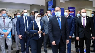 مصر تبدأ تطعيم أصحاب الأمراض المزمنة وكبار السن بلقاح «كورونا»