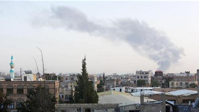  طيران التحالف يقصف قاعدة 