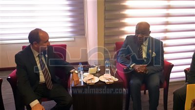 مباحثات مكثفة لوزير التجارة مع رؤساء وفود الدول المشاركة بمنتدى الاستثمار الإفريقى 