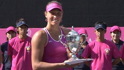البلجيكية فيكماير تحرز لقب بطولة اليابان المفتوحة للتنس