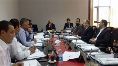 اتحاد الكرة يرفض معاملة لاعبى شمال أفريقيا كمحليين 