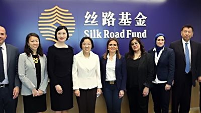 سحر نصر تتفق مع 