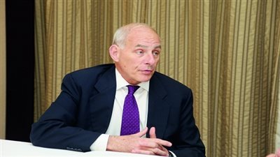 وزير الأمن الأمريكي يتوعد إيران وبشار الأسد