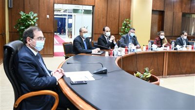 وزير البترول يبحث مع وفد «ميثانكس» زيادة أوجه التعاون بمجال سلامة العمليات 