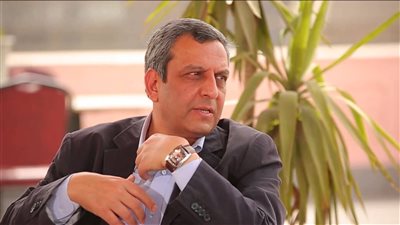 نقيب الصحفيين: نتمسك بقوة القانون ونرفض قانون القوة