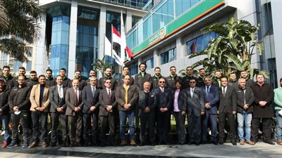 البنك الأهلي المصري يكرم فريق ناديه لكرة اليد