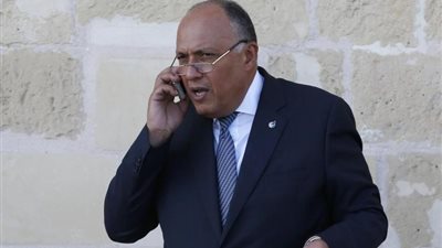 وزير الخارجية الفرنسي يعزي نظيره المصري في ضحايا الطائرة المفقودة