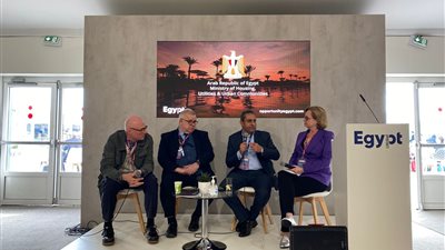 نائب وزير الإسكان: التطوير العمراني المستدام يعد من الأهداف المشتركة مع البنك الدولي