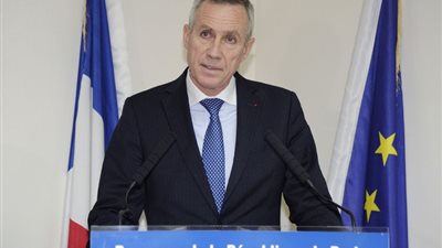 نيابة باريس تفتح تحقيقا حول اختفاء طائرة مصر للطيران