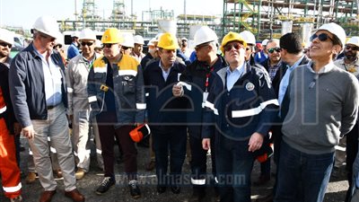 وزير البترول يتفقد المحطة البرية لـ