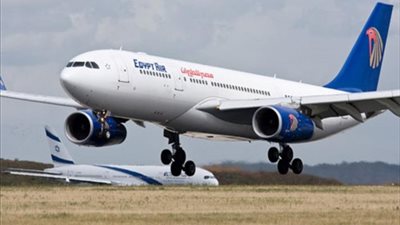 مصر للطيران: تلقينا خطابًا رسميًا بالعثور حطام الطائرة