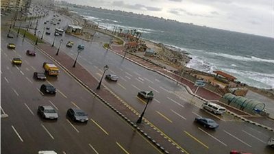 أمطار غزيرة على الإسكندرية ومناطق متفرقة من الساحل الشمالي الغربي