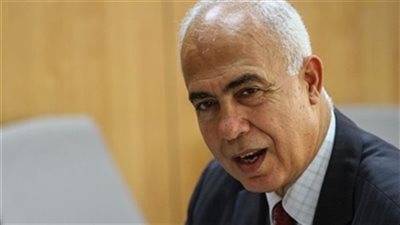 أسامة رستم: الأدوية منتهية الصلاحية مسئولية الشركات.. وتدويرها قتل عمد